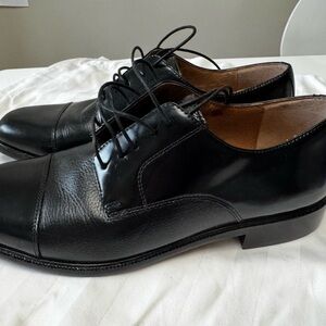 Bostonian Black Leather Oxford Shoes